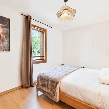 Neuf Avec Terrasse Et Garage Au Monetier-les-bains - Fr-1-808-18 Apartment *